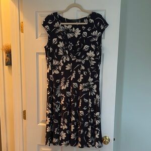 Lauren Ralph Lauren White and Blue Midi Dress with Flutter Sleeves for Cocktail